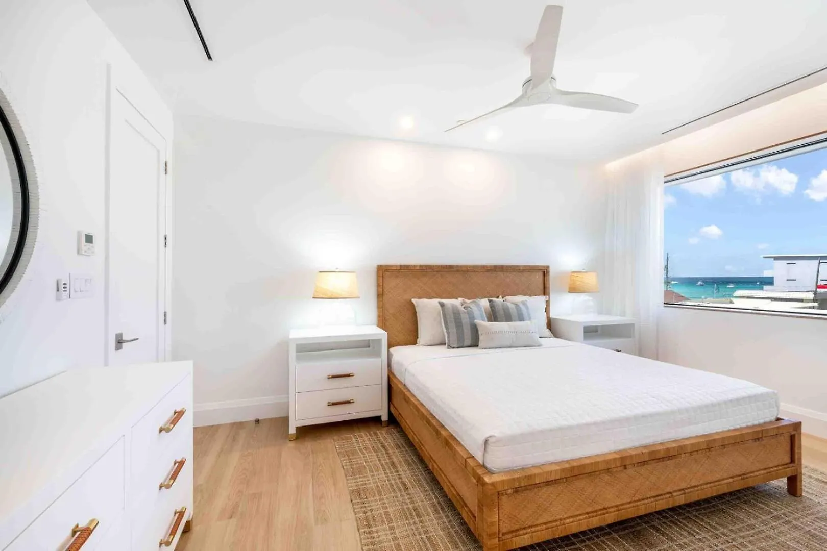 Apartment The Sands 3 West Bay